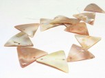 Strang rose-goldfarbene Muschel Dreiecke 35 mm